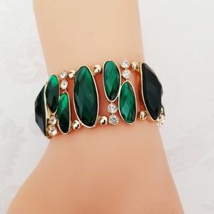 Green Chunky Women's Bracelet. New